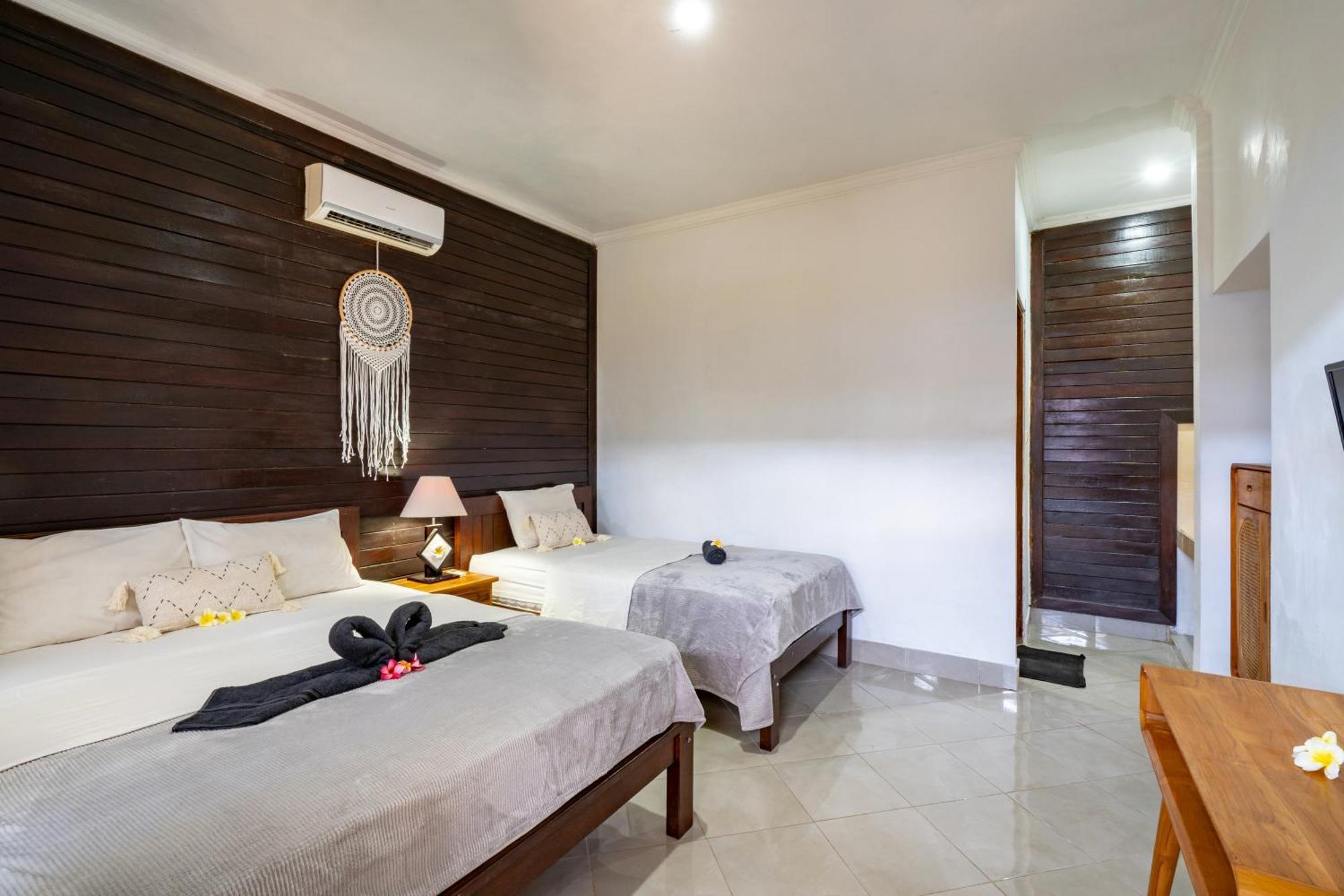 Widia Homestay Nusa Lembongan Exterior foto